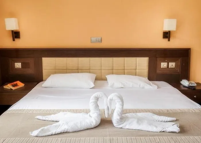 Hotel Four Season Glykadi